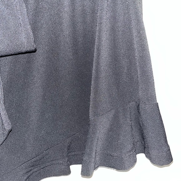 Express Flowy Black Shorts with Waist Bow Tie — Medium - Picture 4 of 5